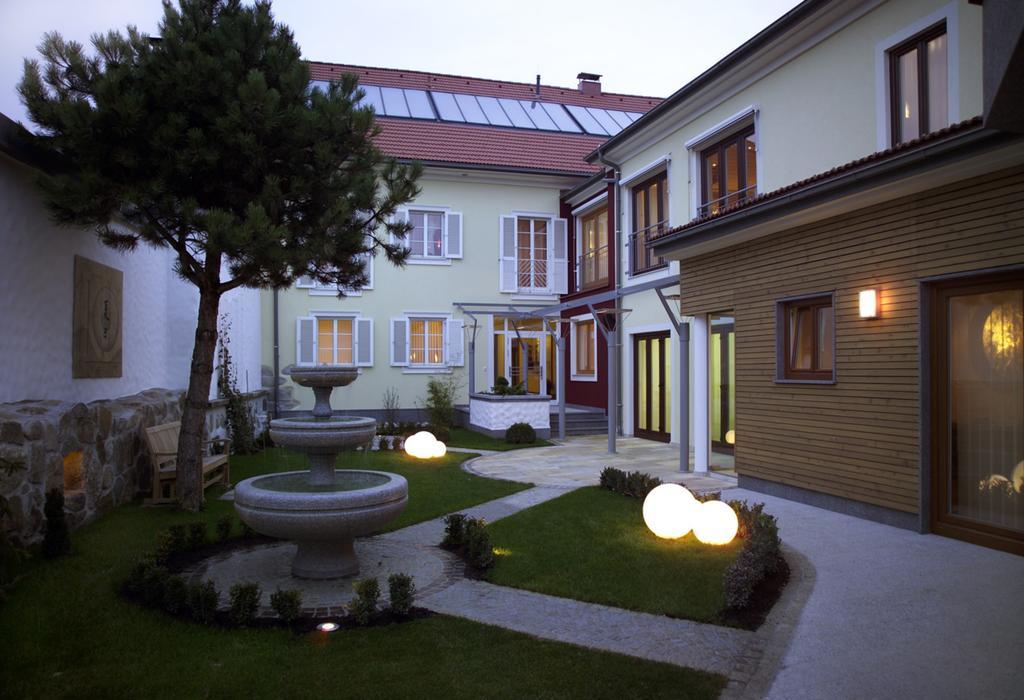 Tinschert Hotel-Restaurant-Partyservice Schwertberg Dış mekan fotoğraf